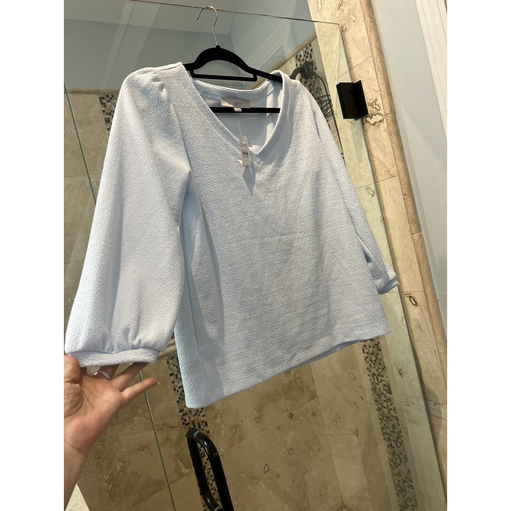 LOFT Baby Blue Textured Puff Sleeve V-Neck Blouse Shirt Medium M NEW
